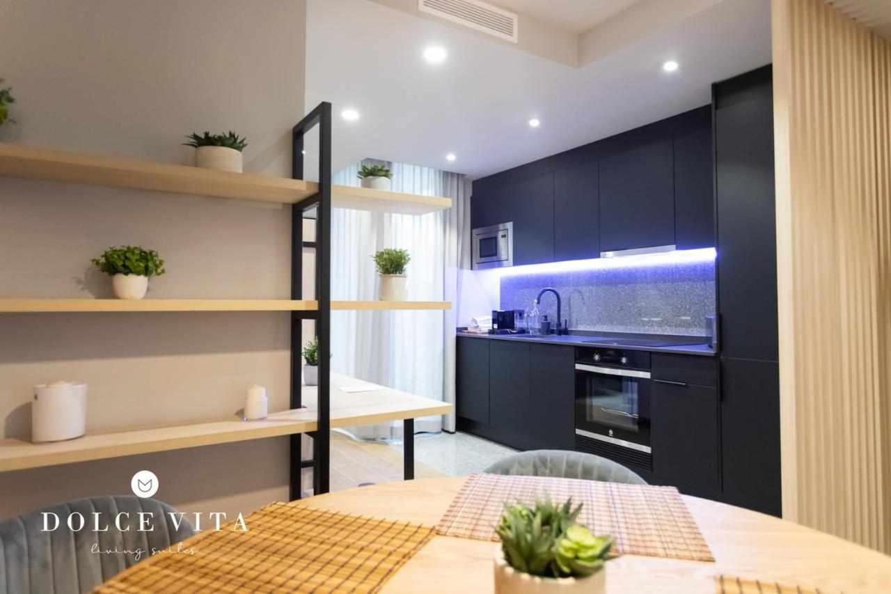 Apartamento Napoli Living Suites En Vila Real Luaran gambar